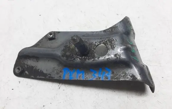 Volkswagen Golf V Fender mounting bracket 1K6821135