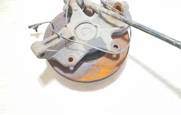 Mercedes-Benz Sprinter W906 Front wheel hub