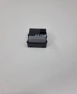 Nissan Ariya Other devices 120042897