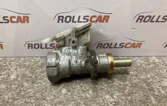 Ford Focus Master brake cylinder L519888