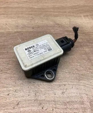Audi A6 S6 C6 4F ESP acceleration yaw rate sensor 4F0907637A 0265005776