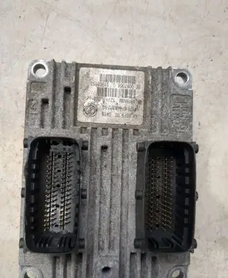 Fiat 500 Engine control unit/module ECU 51903153 Bc0097068g