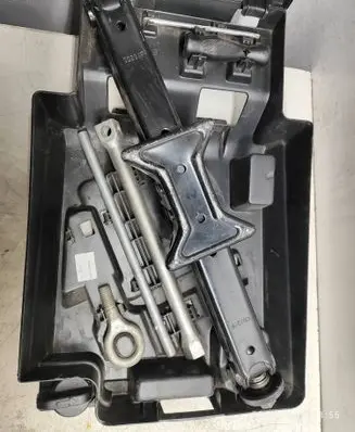 Citroen Jumper Tool set 1361315080