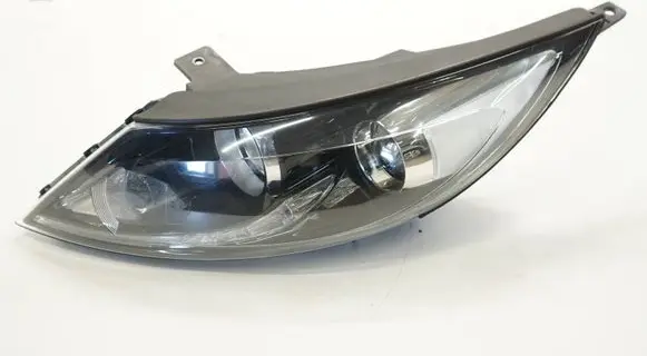KIA Sportage Headlight/headlamp 921013U310ACR 921013U310