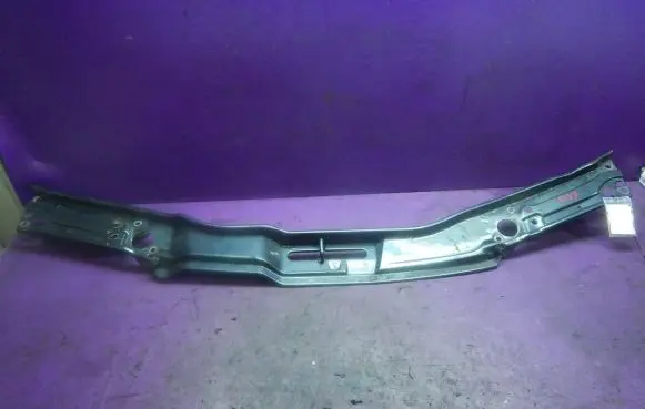 Audi 100 C1 Front piece kit 
