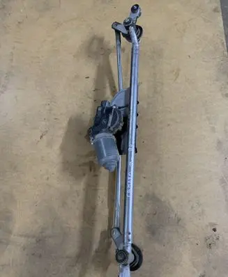 Chevrolet Camaro Front wiper linkage and motor 20955389