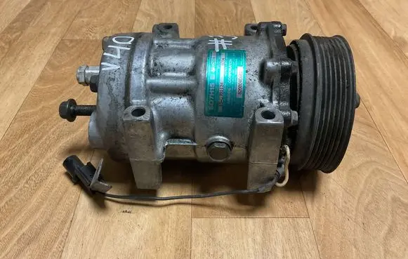 Volvo S40, V40 Air conditioning (A/C) compressor (pump) SD7H15 1541701134 8200040681