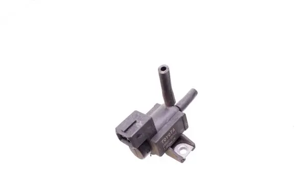 Toyota Auris 150 Vacuum valve 258600R010