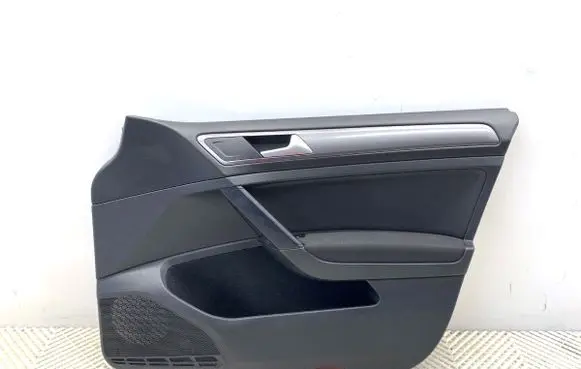 Volkswagen Golf VII Front door card panel trim 