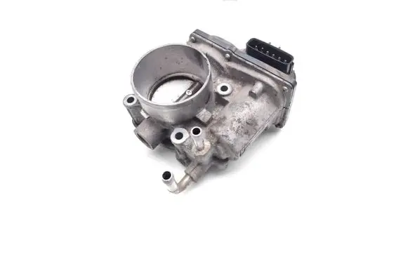 Toyota RAV 4 (XA40) Electric throttle body valve 2203036020