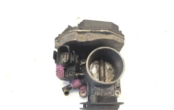 Volkswagen Golf IV Throttle valve 030133064F
