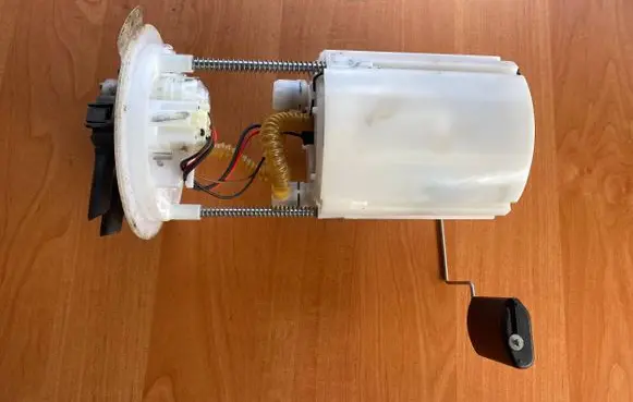 Hyundai i10 In-tank fuel pump HIC12120500 150913