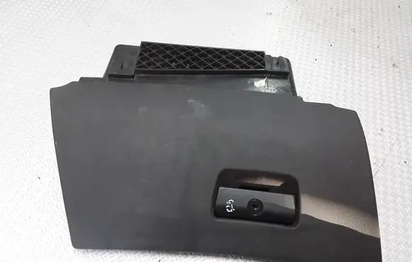 BMW 5 E39 Glove box lid/cover 