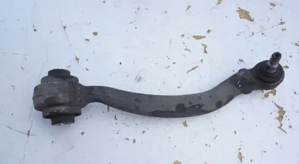 Mercedes-Benz E W212 Front lower control arm/wishbone