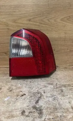 Volvo V70 Rear/tail lights 31276840
