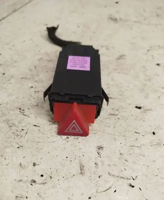 Audi A6 Allroad C5 Hazard light switch 4B0941509K