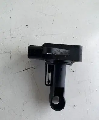 Toyota RAV 4 (XA20) Mass air flow meter 2220422010 1974002030