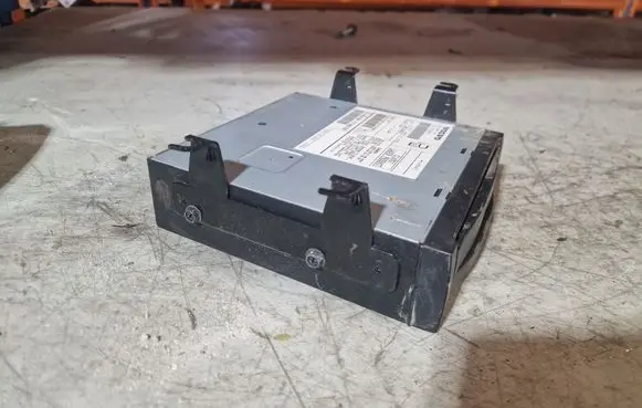 Navigation unit CD/DVD player
