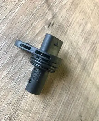 BMW X3 F25 Camshaft speed sensor 7633958 28815