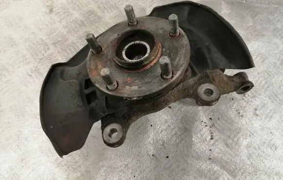 Toyota Auris 150 Front wheel hub 4355002020 4321102170