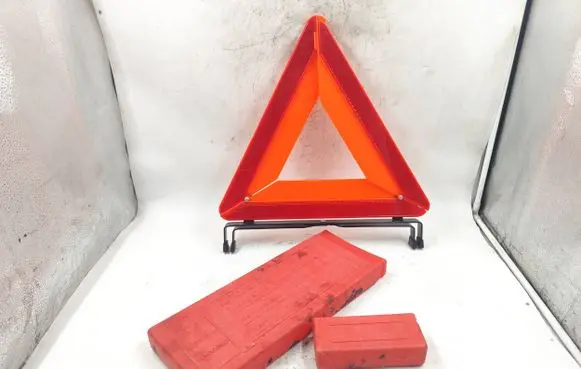Renault Scenic I Emergency warning sign 27R031144