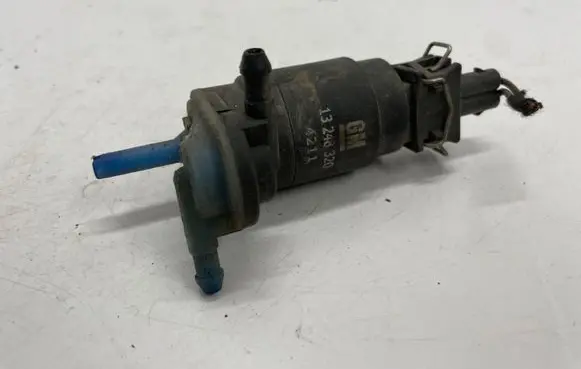 Opel Astra J Windscreen/windshield washer pump 13248320