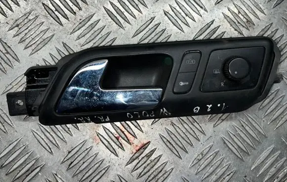 Volkswagen Cross Polo Front door interior handle 6q1837173e