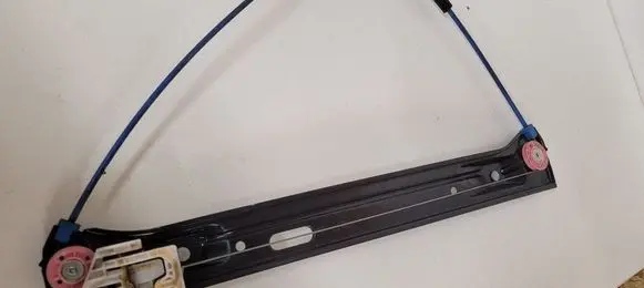 BMW 3 F30 F35 F31 Front door window regulator with motor 13262410 725982311 7259823