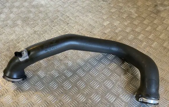 Audi A4 S4 B9 Intercooler hose/pipe 8W0145673A