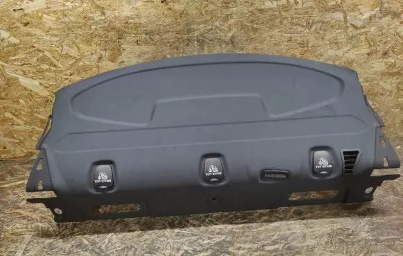 Parcel shelf