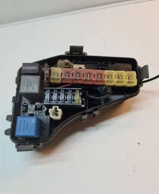 Volvo C70 Fuse module 9128576 9162184