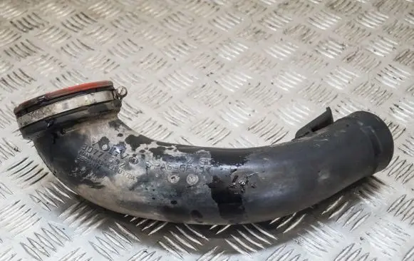 Volvo V60 Intercooler hose/pipe 30774692