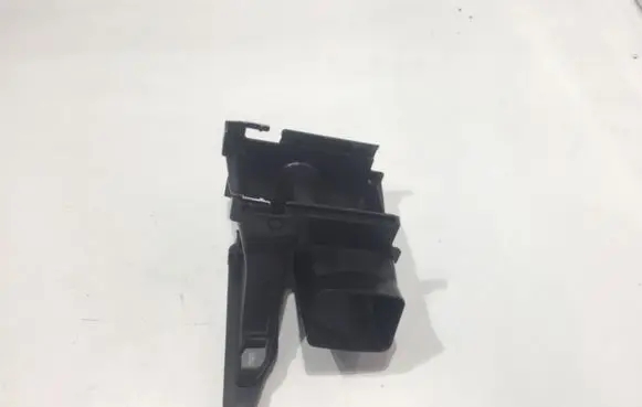 Peugeot Partner Cabin air duct channel 9811133480