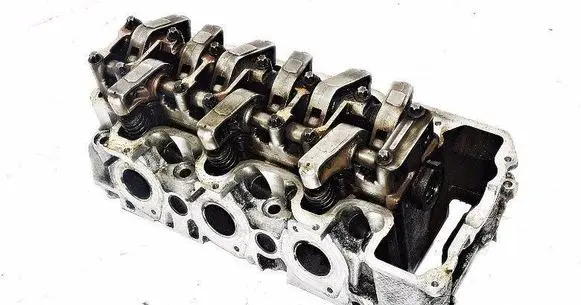 Mercedes-Benz C W203 Engine head 1120161301