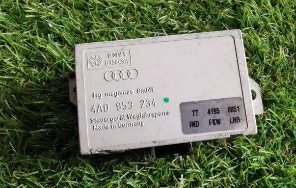 Audi A6 S6 C4 4A Immobilizer control unit/module 4A0953234 67504918 774190051
