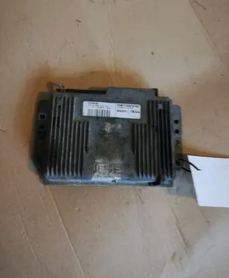 Renault Scenic I Engine control unit/module H0M7700875745