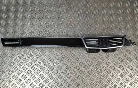 Mercedes-Benz E W212 Panel trim 2124400806 W2125245