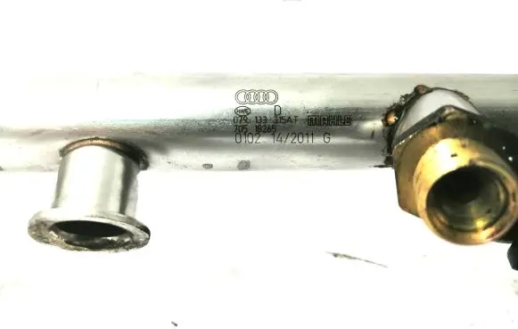 Audi RS5 Fuel distributor 079133315AT 1079036G