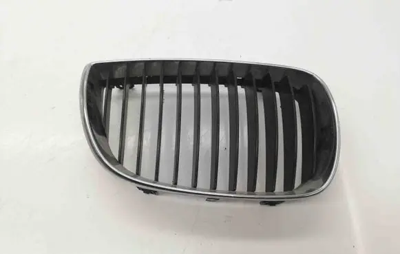 BMW 1 E81 E87 Front grill 511370771309