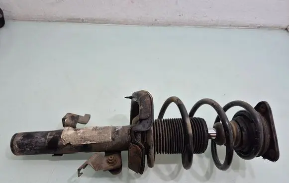Volvo V40 Front shock absorber with coil spring 