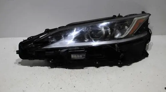 Lexus ES VII XZ10 Headlight/headlamp