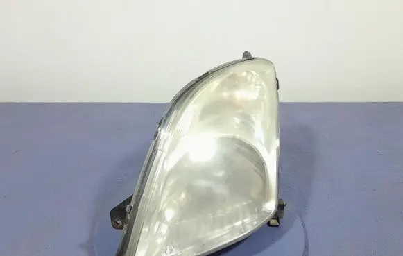 Suzuki Swift I Headlight/headlamp 