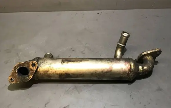 EGR valve cooler