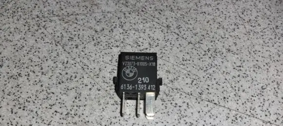 BMW 5 E34 Other relay 61361393412