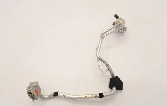 Volvo S90, V90 Air conditioning (A/C) pipe/hose 31694236