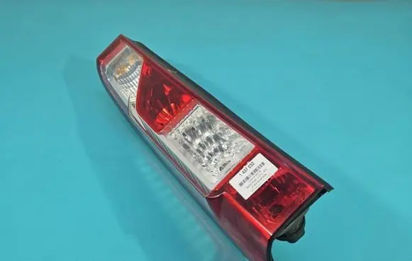 Renault Master III Rear/tail lights IMPRK1437032