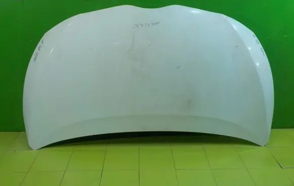 Toyota Verso Engine bonnet/hood XP268