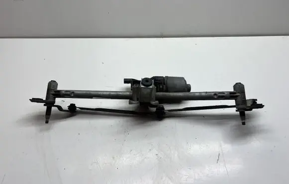 Skoda Fabia Mk1 (6Y) Front wiper linkage and motor 6Q1955119A 0706122 0390241524