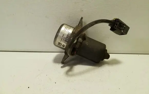 Opel Zafira C Vacuum pump 13343961