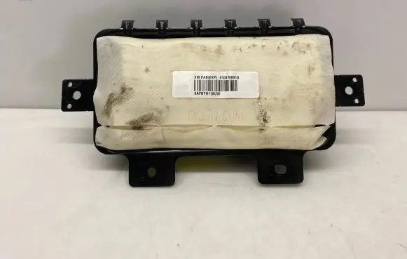 KIA Sorento Passenger airbag 845302p100 610976701a 610976801D